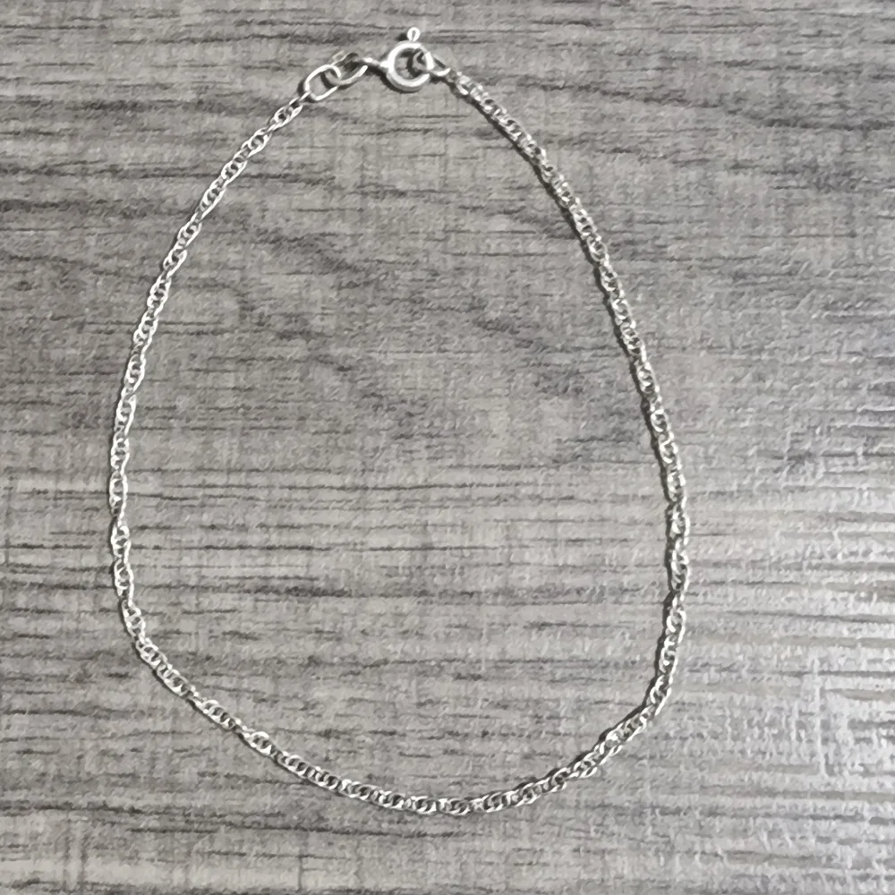 Kay Jewelers Silver Chain Bracelet - Picture 1 of 3